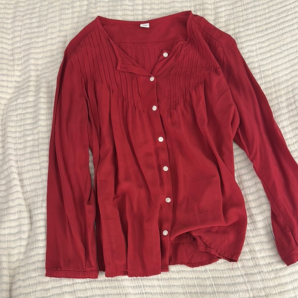 Old Navy Red Buttoned Notched Collar Blouse